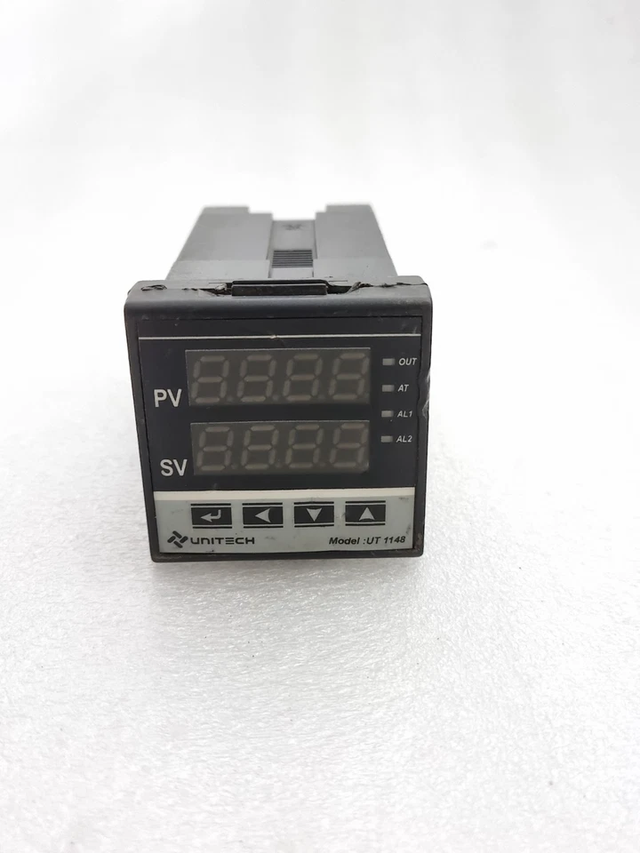 Unitech UT1148 Digital Temperature Controller 85-265VAC Rtd/Tc